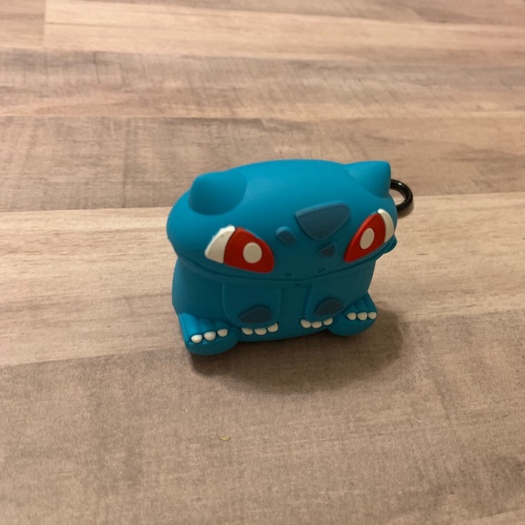 Bulbasaur AirPods case Compatible with Gen 3 - Picture 3 of 3
